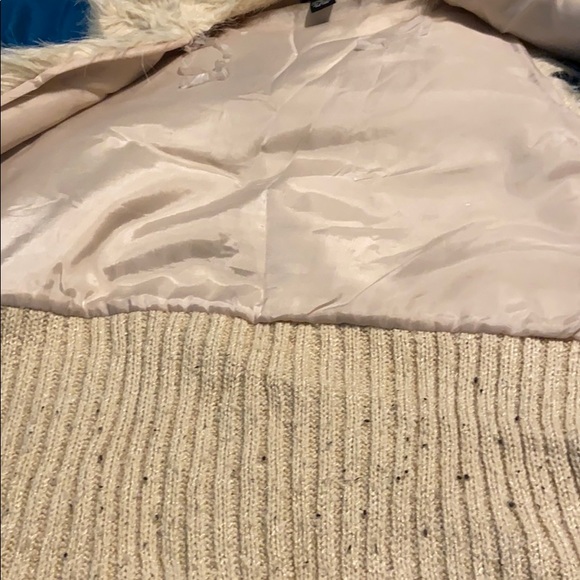 Cream furry vest!! - Picture 4 of 9